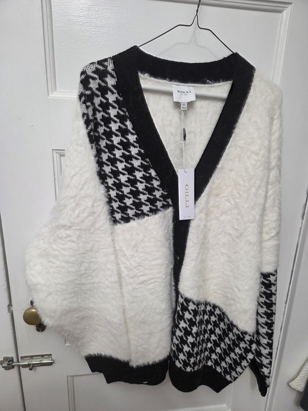 Gilli Black & White Houndstooth Open-Front Cardigan